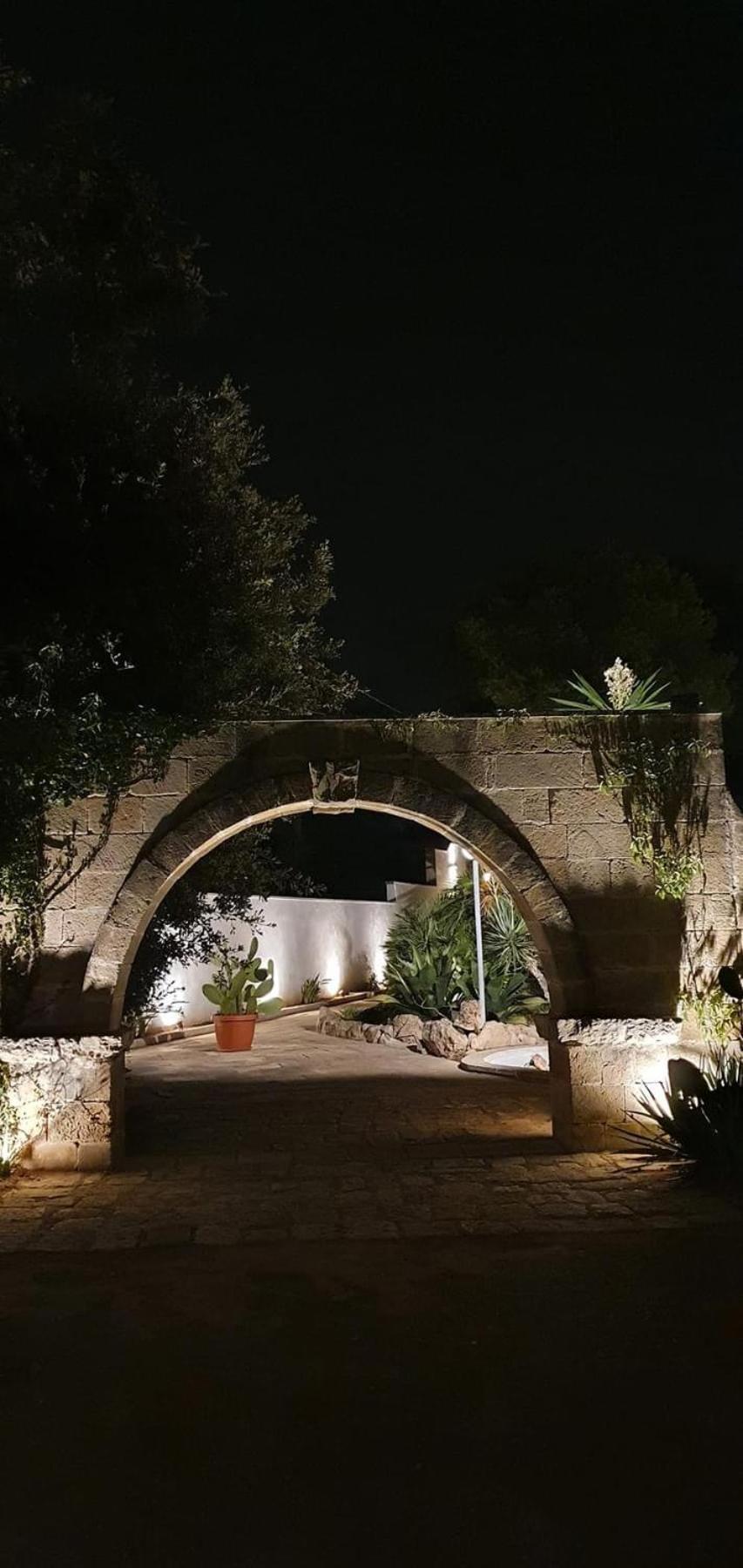 B&B Villa Gallo Torre Squillace Екстер'єр фото